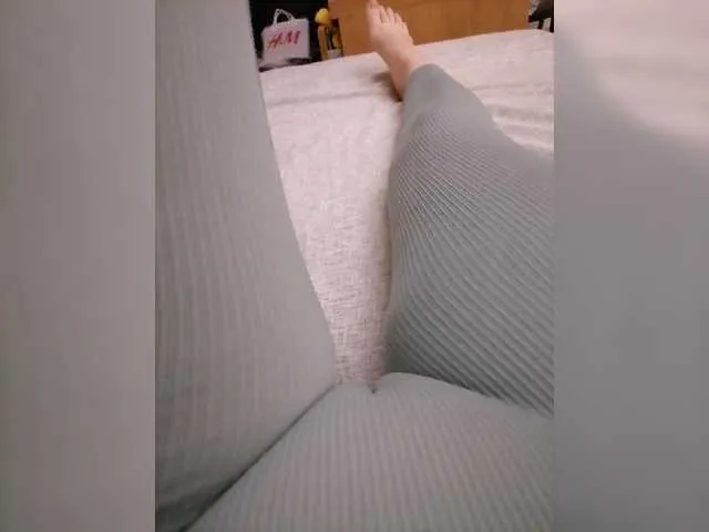 appr0ved – webcam model profile photo Image 19
