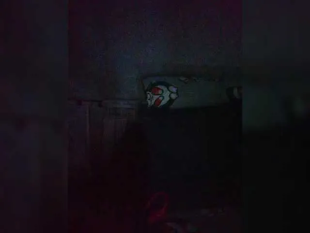 -Emma- Image 5