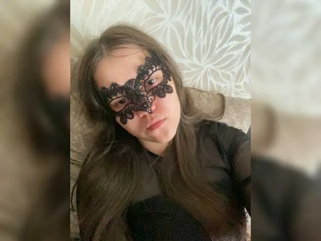 korinaluvv – webcam model profile photo Image 11