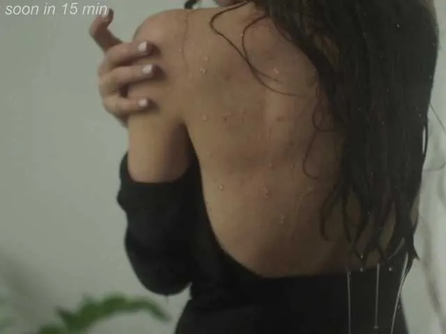 Sexycikas – webcam model profile photo Image 14