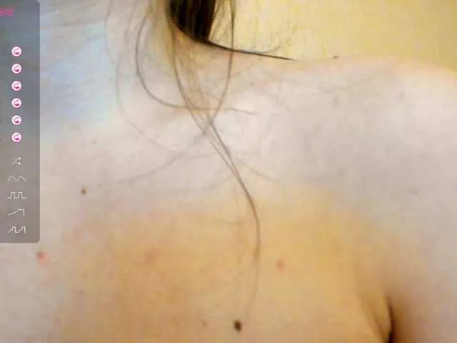 bunnydollstella – webcam model profile photo Image 6