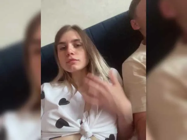 Princess-Dia – webcam model profile photo Image 3