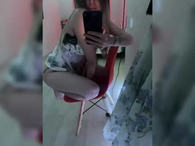 Princess-Dia – webcam model profile photo Image 7