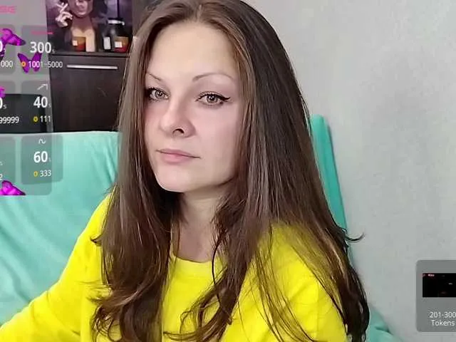 MaddieBryggs – webcam model profile photo Image 8