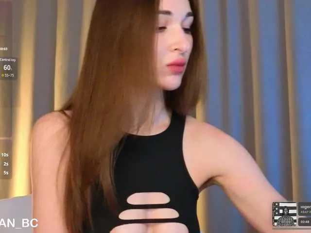 MiaLiaHot – webcam model profile photo Image 18