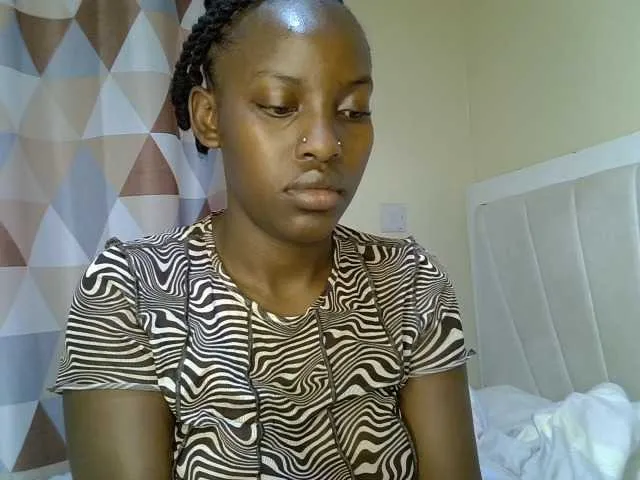 outlust – webcam model profile photo Image 18
