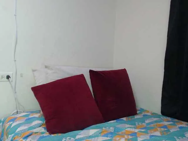 naughty_katrina1 – webcam model profile photo Image 6