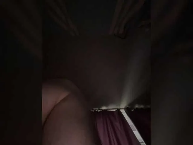 MiamiMur – webcam model profile photo Image 18