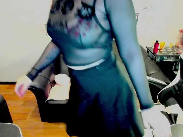 paula_wills – webcam model profile photo Image 3