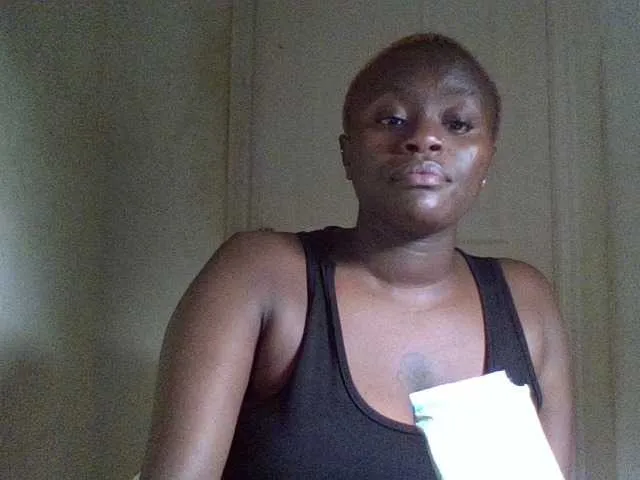 serenahall_ – webcam model profile photo Image 2