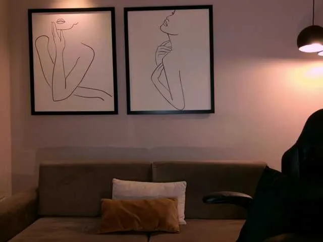 DiamondJo – webcam model profile photo Image 17