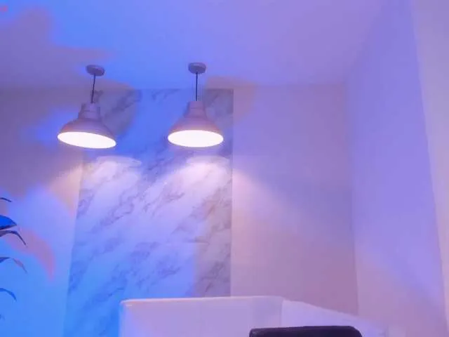 DiamondJo – webcam model profile photo Image 3