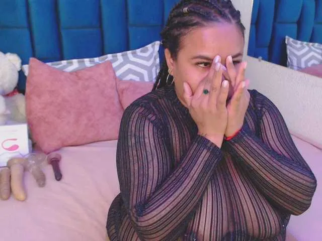 WhoreRobot – webcam model profile photo Image 2