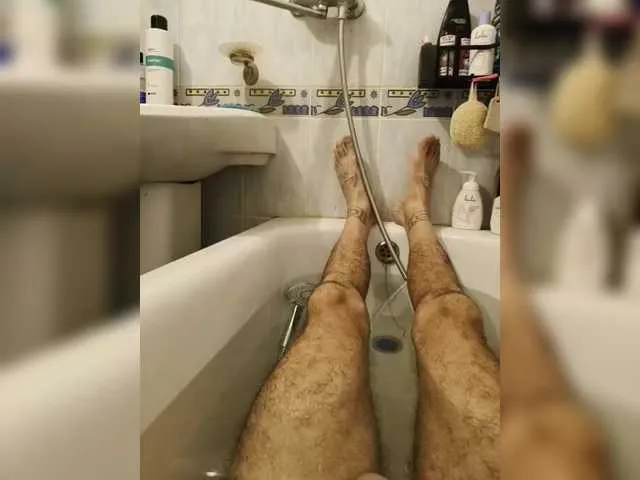 krissone – webcam model profile photo Image 6