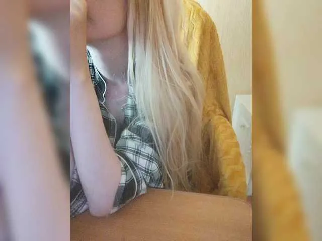 NatashaRouge – webcam model profile photo Image 14