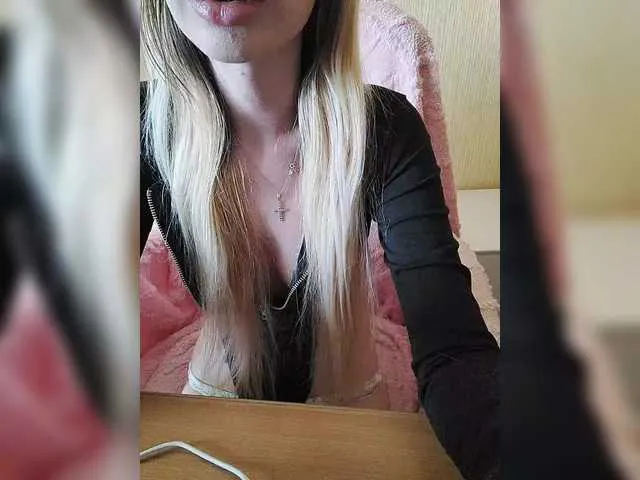 NatashaRouge – webcam model profile photo Image 3