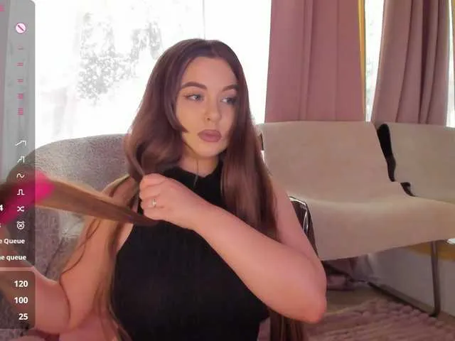 MinniMia – webcam model profile photo Image 13