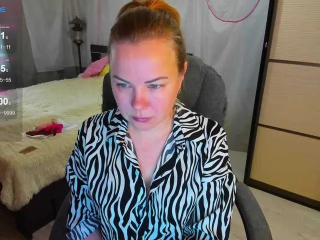 kikiolovely – webcam model profile photo Image 5