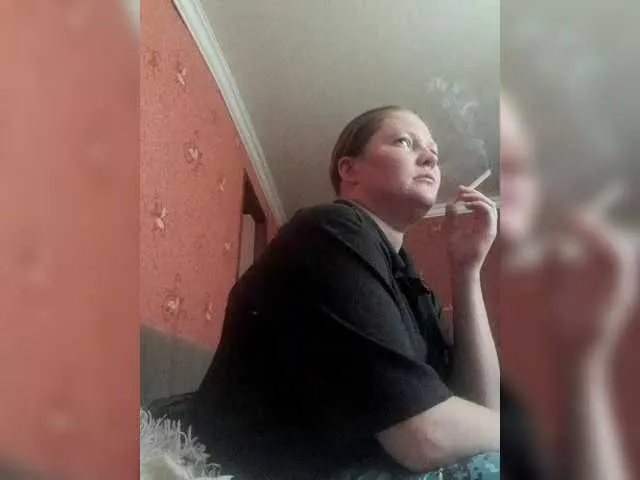 diffgirls1-1 – webcam model profile photo Image 3