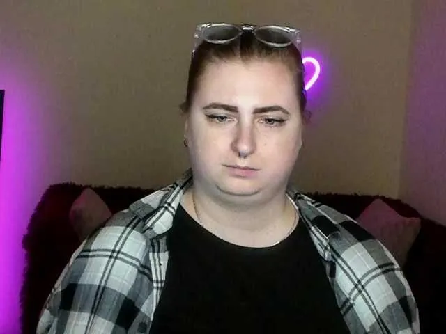 katysha_ – webcam model profile photo Image 13