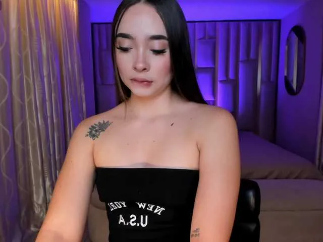 AlinaKravitz Image 3