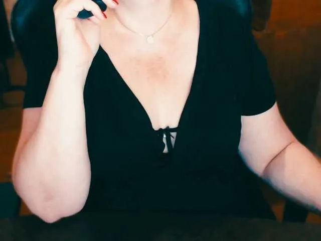 wet_xxpussy55 – webcam model profile photo Image 13