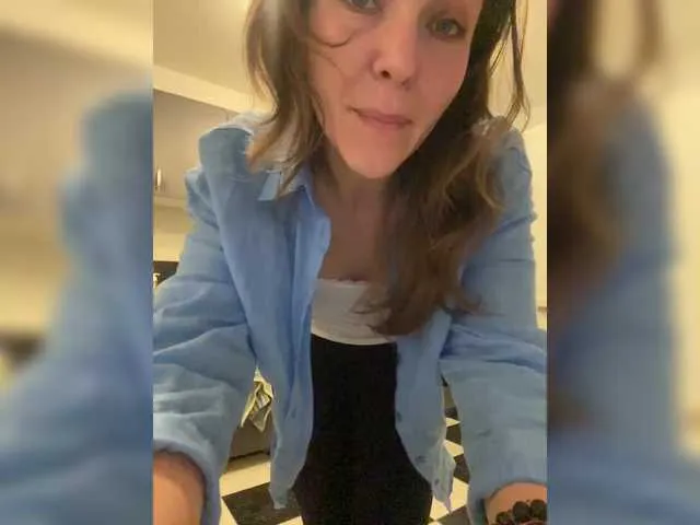 Alisasqrl Image 6
