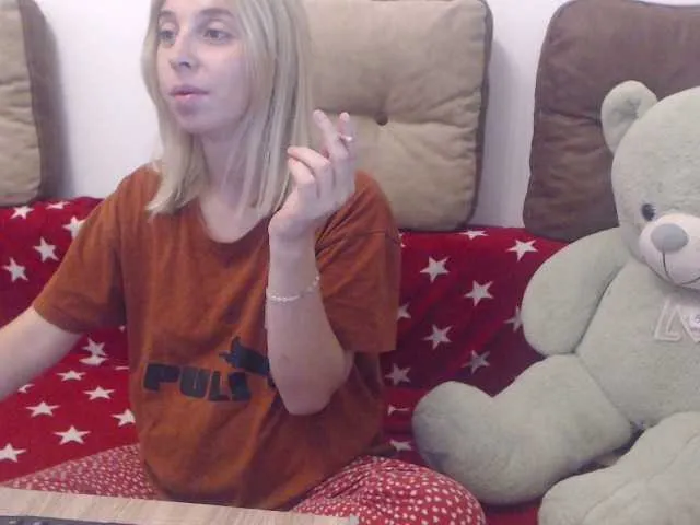 xlunami – webcam model profile photo Image 13