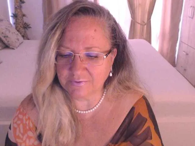 MrZaxon – webcam model profile photo Image 17