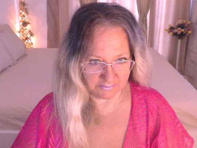 MrZaxon – webcam model profile photo Image 2