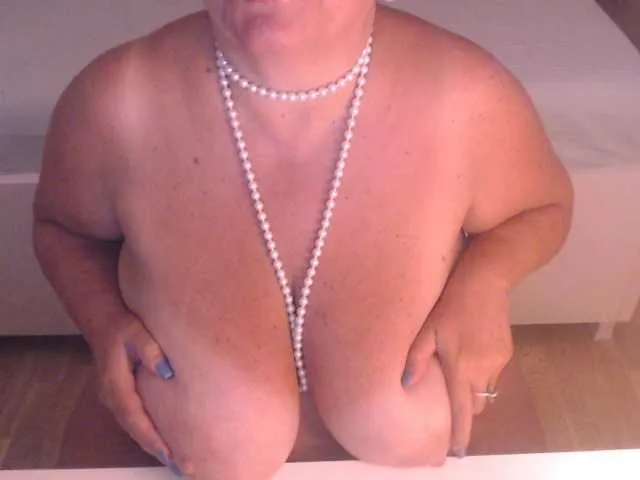 MrZaxon – webcam model profile photo Image 4