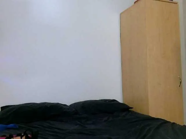 Davit1 – webcam model profile photo Image 3