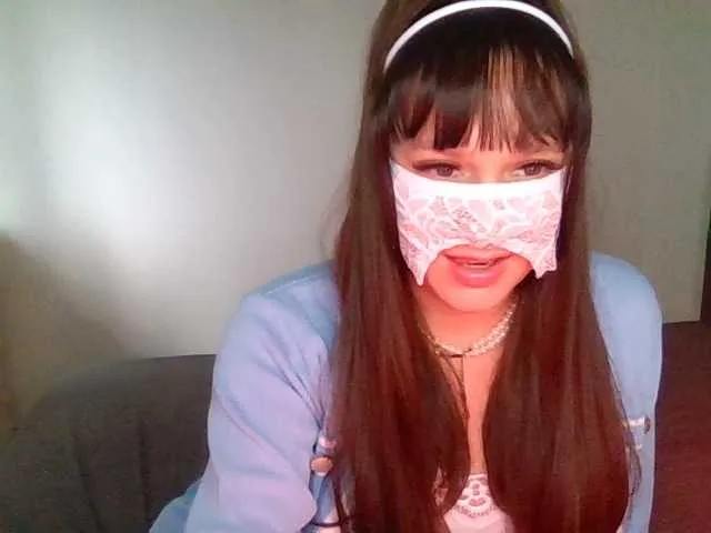 Catsy-Love- – webcam model profile photo Image 6