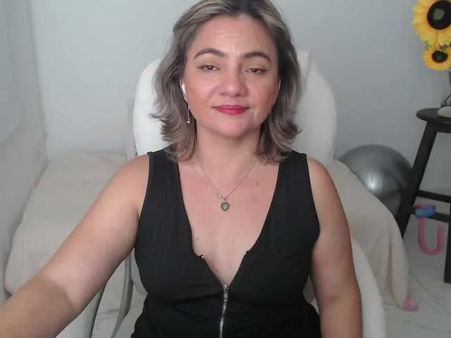 ana-milf Image 7