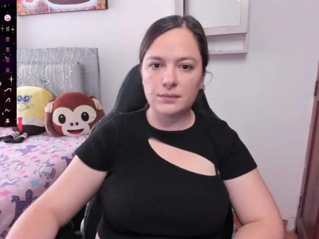 Chelsi16 – webcam model profile photo Image 13