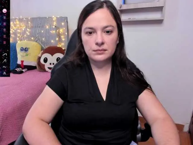 Chelsi16 – webcam model profile photo Image 4