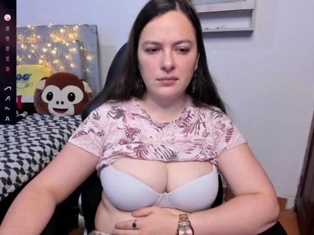 Chelsi16 – webcam model profile photo Image 8