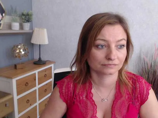 mikka_ela – webcam model profile photo Image 5
