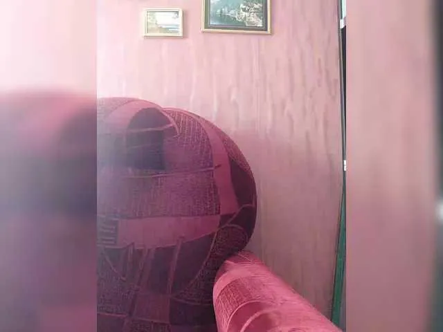 lila_elliot – webcam model profile photo Image 9