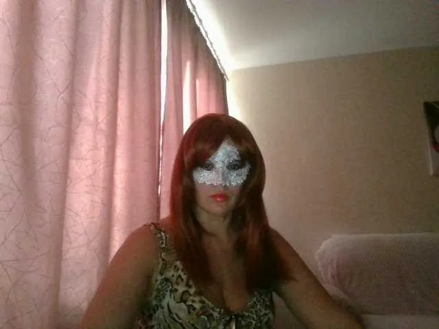 NatashaRouge – webcam model profile photo Image 7