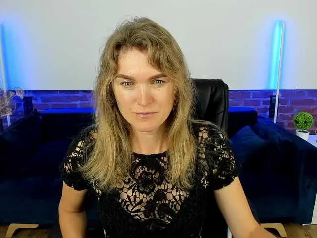 VibroMashulkaDashulka – webcam model profile photo Image 13