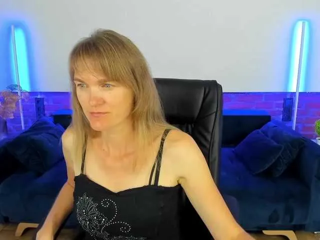 VibroMashulkaDashulka – webcam model profile photo Image 8