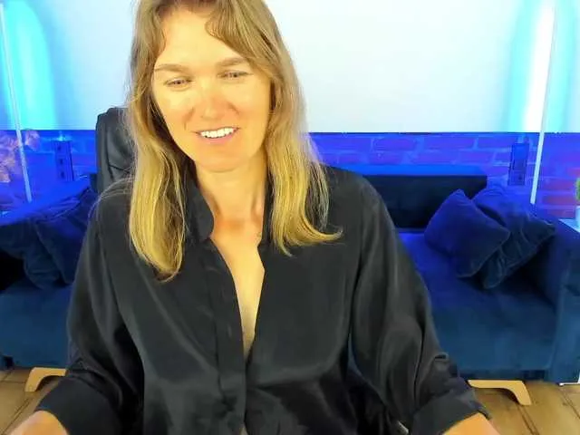 VibroMashulkaDashulka – webcam model profile photo Image 9