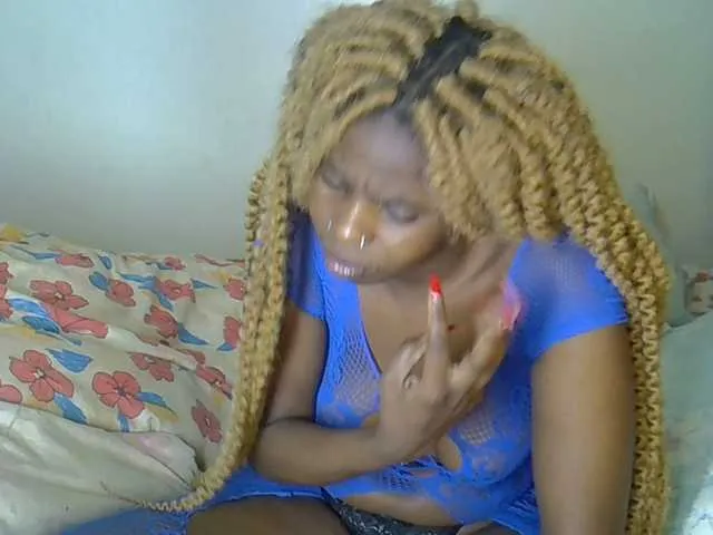 blondefoxsilverfox – webcam model profile photo Image 11
