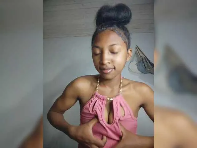 natasha_harpper – webcam model profile photo Image 7