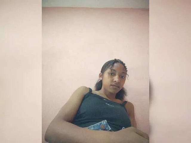 natasha_harpper – webcam model profile photo Image 8