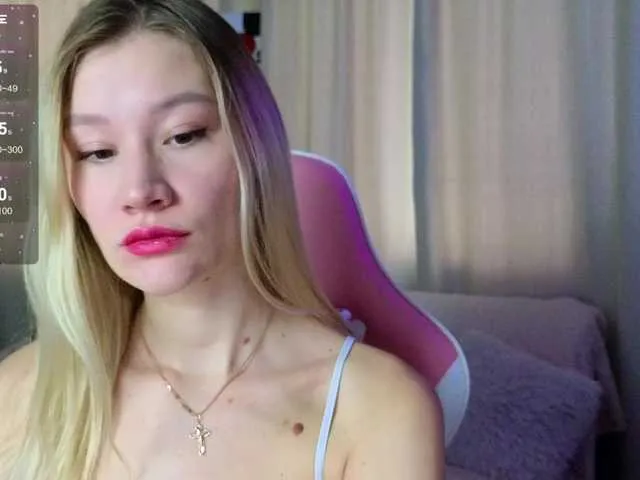 PolinaSexWife – webcam model profile photo Image 14