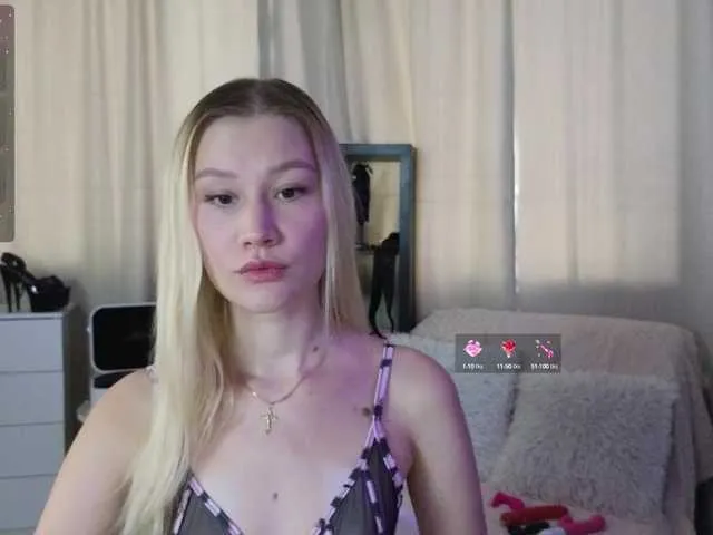 miss_juliaa – webcam model profile photo Image 2