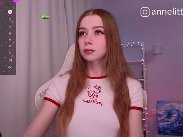 onlygia – webcam model profile photo Image 3