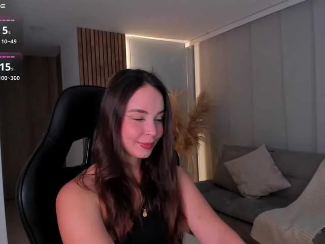 AnnieeHall Image 7